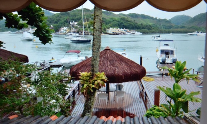 Itanema House | Angra Itanema with sea deck and private kiosk gated community