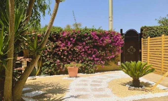 Focene House | Anima Guest House: Comfort and Relaxation in the Heart of Focene