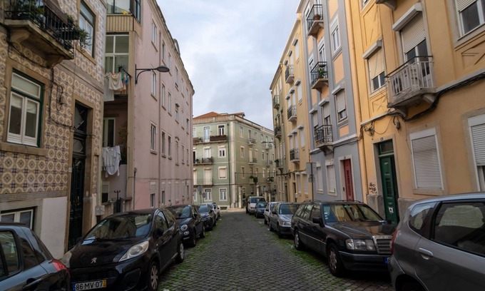 Penha de Franca Apartment | Anjos' City Escape by LovelyStay