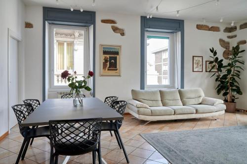 Stazione Apartment | Anna Home Bergamo Deluxe Apartment