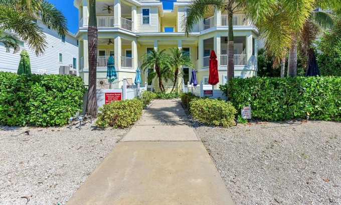 Whitney Beach House | Anna Maria Island Sun's Up A