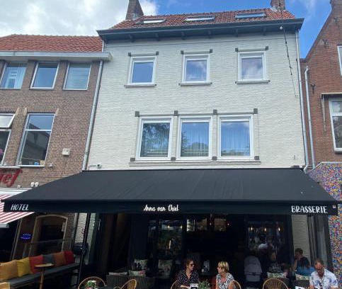 Vlissingen Hotel | Anna van Chiel