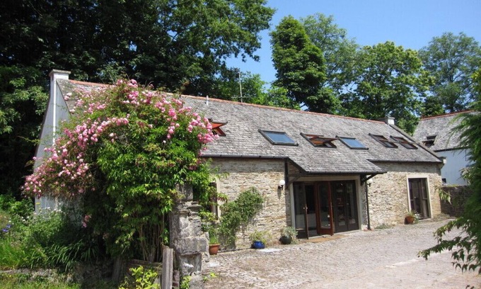 Totnes House | 'Annacombe'- Peace & Tranquillity - Coast & Dartmoor - Sep-Oct offers £475-£755