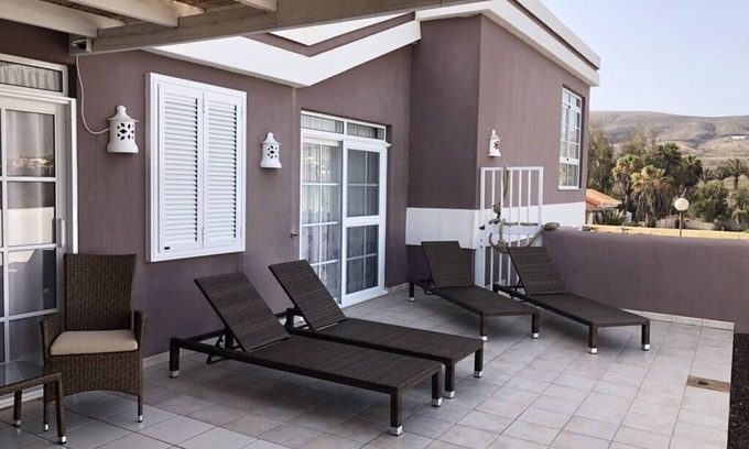 La Pared Villa | Annelie Comfortable Holiday Residence