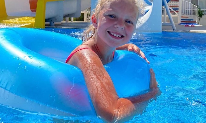 Serik House | Antalya belek 2 nirvana club with waterslide separate bedrooms familie complex
