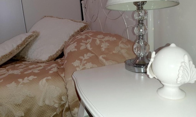 Felline Bed & Breakfast | Anthea Boutique Rooms Felline
