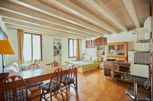 Bassano del Grappa Apartment | Antiche Mura - Bassano Dieda