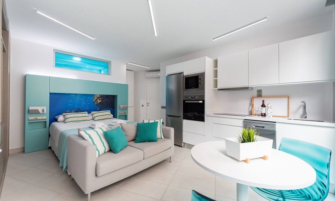 Las Palmas de Gran Canaria Apartment | Apartment Las Palmas near Las Canteras Beach