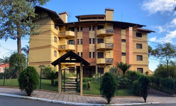 Centro Apartment | Apartamento com Vista Maravilhosa Para Araucárias! A 10 Minutos a pé do Centro