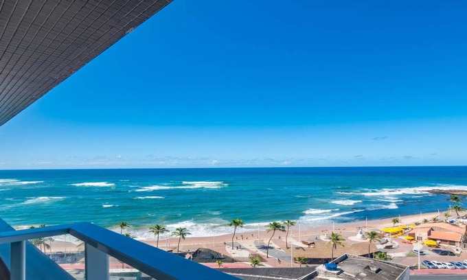 Amaralina Apartment | Apartamento em Salvador com vista para o mar