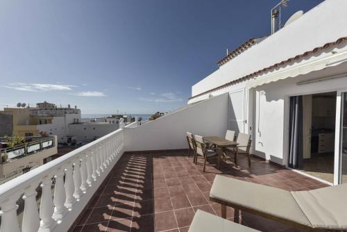 Playa San Juan Apartment | Apartamento Pardela