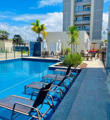 Ponta de Campina Apartment | Apartamento Ponta de Campina, 500m da Praia, com Vista Incrível do Pôr do Sol