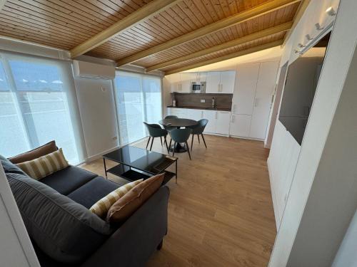 Malaga-Este Apartment | Apartamentos Pedregalejo Beach Playa