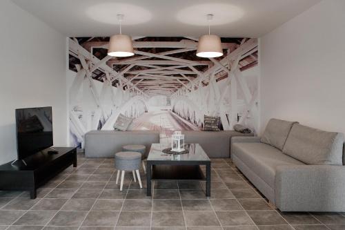 Klodzko Miasto Apartment | Apartamenty w Starym Browarze 3