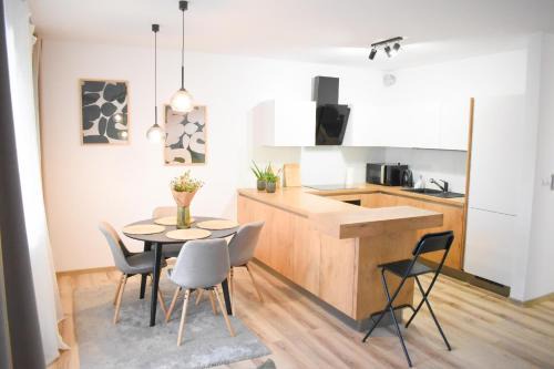 Trnava Apartment | Apartmán so záhradkou Arboria