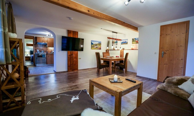 Ramsau bei Berchtesgaden Apartment | Apartment Hirschbichl, 1-2 people, 56 sqm, shower/toilet, balcony, TV, 1 bedroom, non-smoking