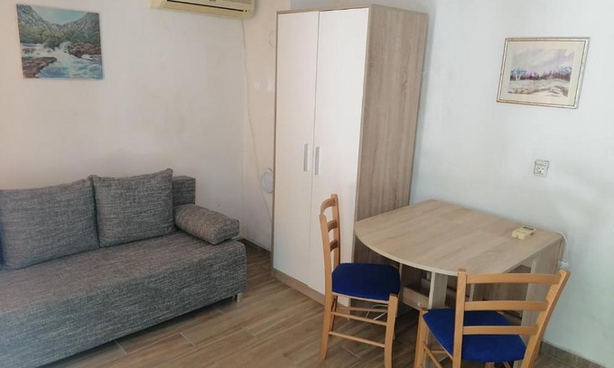 Obrovac Apartment | Apartman Milica