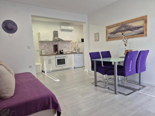 Rab Town Apartment | Apartmani Emanuel