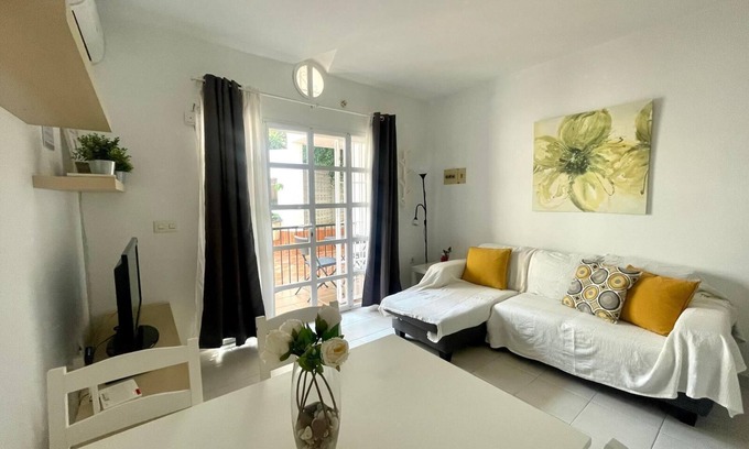 Chiclana de la Frontera Apartment | Apartment Pescadores del sur with air-con and WiFi