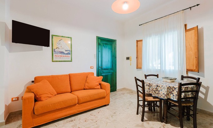 Castellammare del Golfo Apartment | Apartment 'Appartamento Standard 7' with Shared Pool, Wi-Fi and Air Conditioning