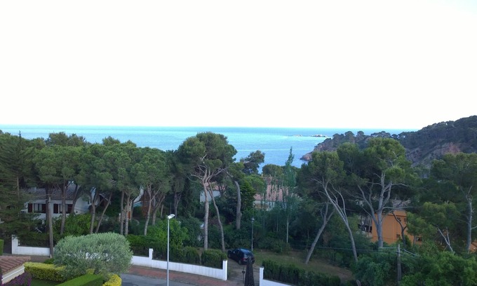Calella de Palafrugell Apartment | Apartment (60m2), very large terrace (13m2), exceptional view
