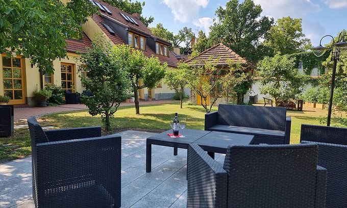 Babelsberg Nord Apartment | Apartment (2-6 persons), shower/WC, kitchenette, 1 combi. Living room, bedroom, 1 sep. Bedroom