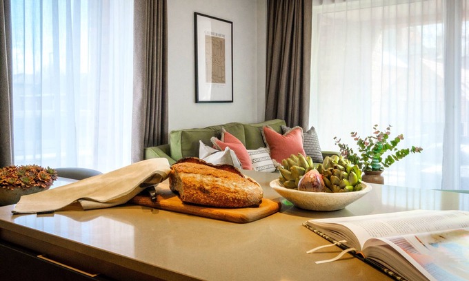 York Cottage | Apartment 21 Hudson Quarter Luxury Apartments - sleeps 4 guests in 2 bedrooms