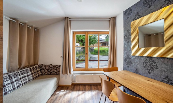 Issengo Apartment | Apartment '7' with Mountain View, Shared Pool and Wi-Fi