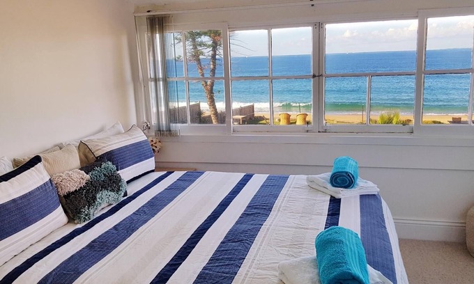 Narrabeen Apartment | Apartment 8 - The Coachhouse
