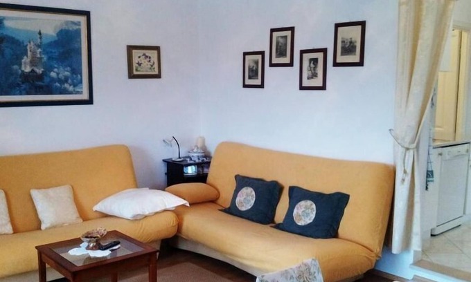 Splitska Apartment | Apartment Agata - Two Bedroom Apartment with Terrace and Sea View (ST)