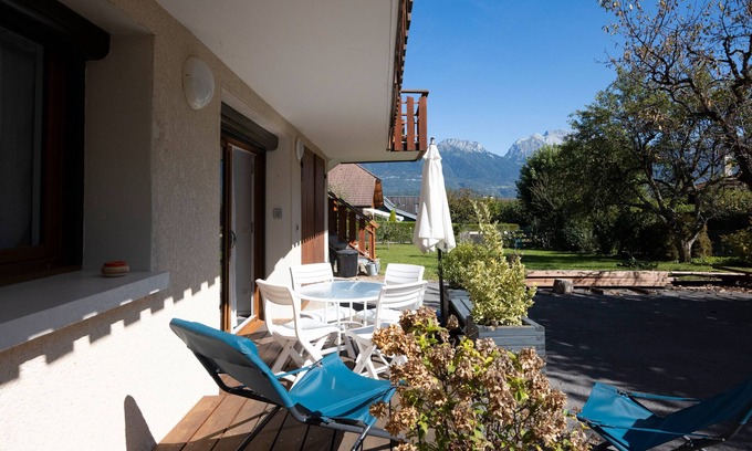 Cessenaz Apartment | Apartment at Lake Annecy in Sevrier