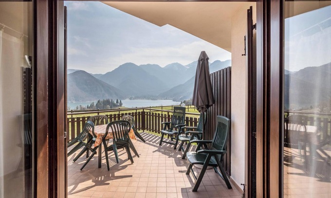 Mezzolago Apartment | Apartment "Bellavista" with Lake Views & Terrace