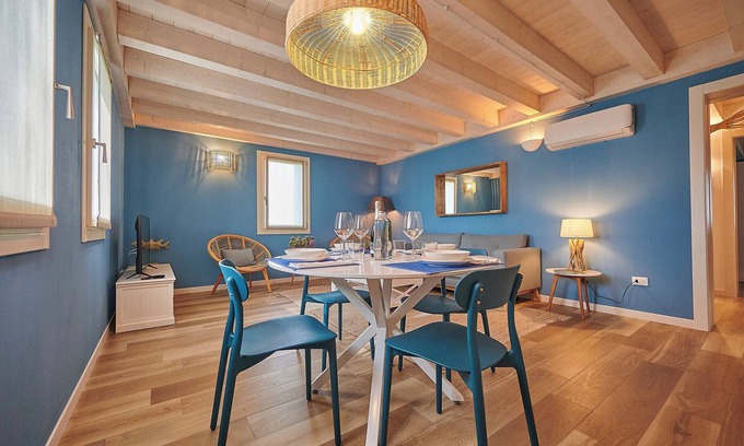 Lignano Sabbiadoro Apartment | Apartment 'Ca' Marano Ocean' with Shared Pool, Wi-Fi and Air Conditioning