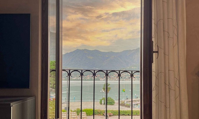 Pisogne Apartment | Apartment "Casa La Torre" with Air Conditioning