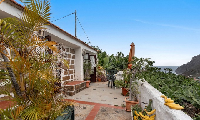 Hermigua Apartment | Apartment 'Casa Rural La Cuadra' with Sea View, Private Terrace and Wi-Fi