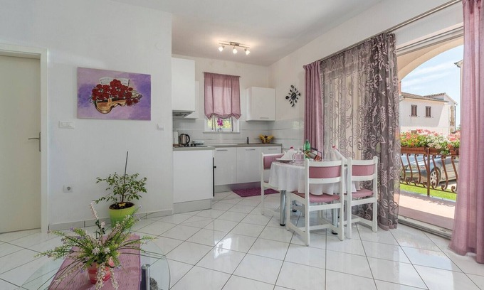 Vrvari Apartment | Apartment Complex Baldini/Apartment Ernesta