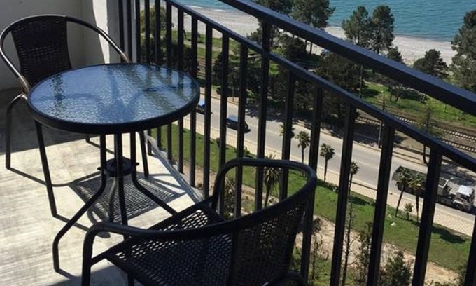 Adjara Apartment | Apartment Delux with a Beautiful View at the Ocean