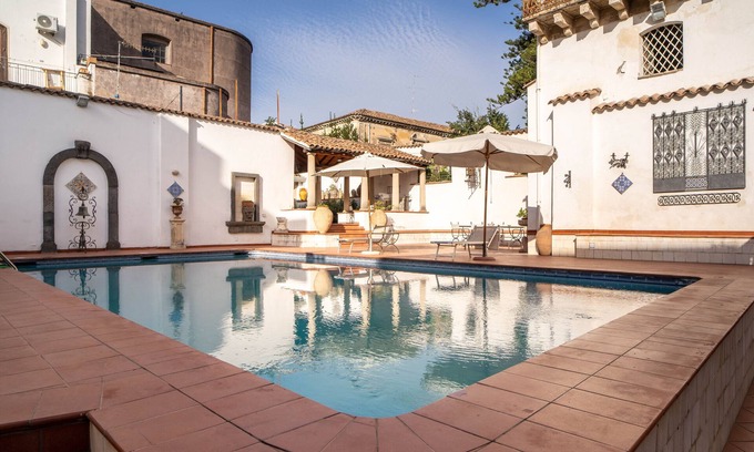 Coste Apartment | Apartment "Don Camillo Loft" with Shared Pool & Wi-Fi