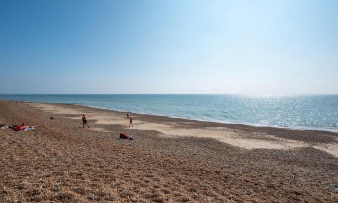Seafront Apartment | Apartment Dorset Court by Interhome