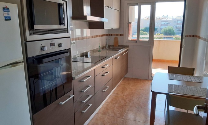 Almeria Apartment | Apartment El Ingenio with balcony and parking in Almería