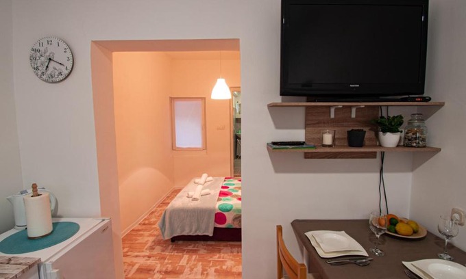 Cove Parja Apartment | Apartment Ema&Mila