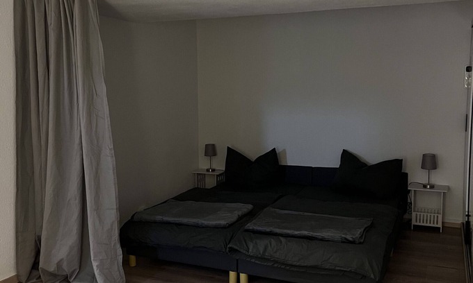 Arnstadt Apartment | Apartment 'Ferienwohnung Arnstadt Ost' with Private Terrace and Wi-Fi
