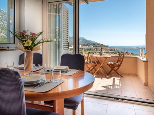 Cesarica Apartment | Apartment Golub-3 by Interhome