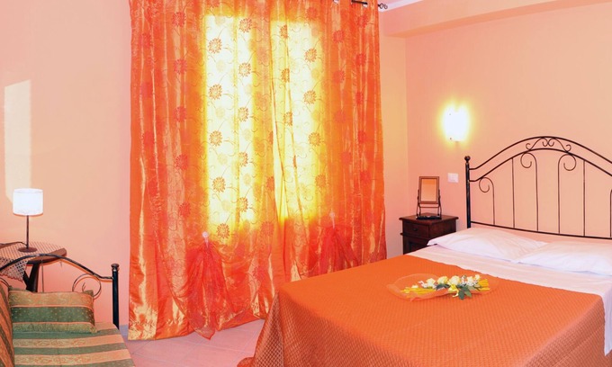 Custonaci Apartment | APARTMENT "GRESO ORANGE" LOW COST 2/3 pax (All Inclusive)