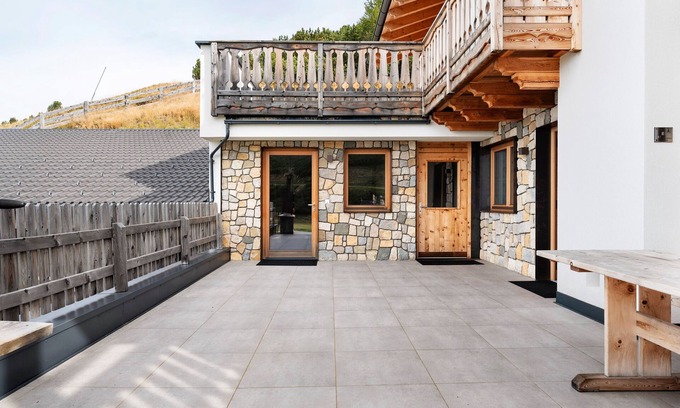 Sarentino Apartment | Apartment 'Ground Floor' with Mountain View, Shared Terrace and Wi-Fi