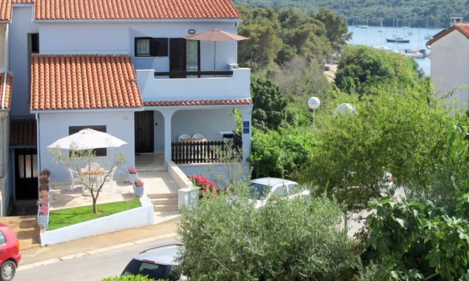 Vinkuran Apartment | Apartment Hula (PUL246) in Pula - 2 persons, 1 bedrooms