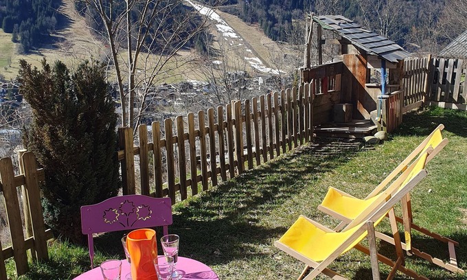 Morzine Apartment | Apartment in a chalet, garden and beautiful view of Morzine and its mountains