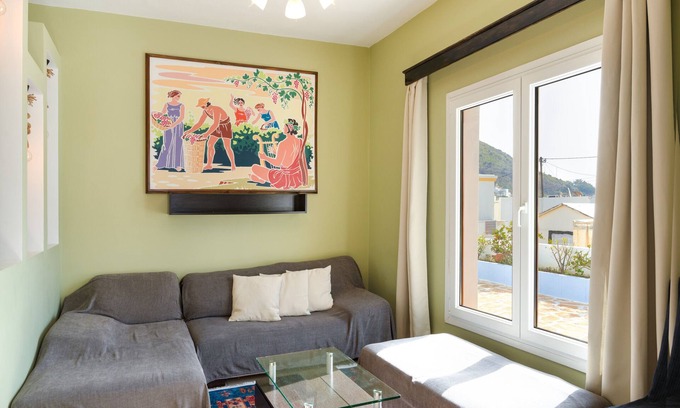 Panteli Apartment | Apartment In A Hotel 'Anemi Leros 1' with Balcony, Wi-Fi and Air Conditioning