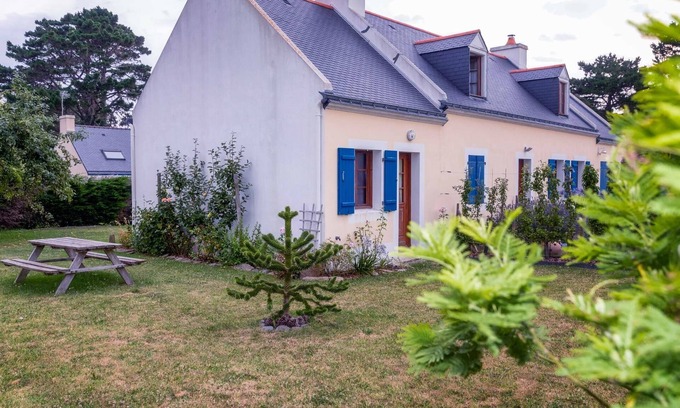 Groix Apartment | Apartment in a landscaped garden 4 people