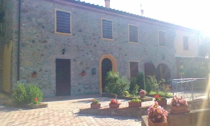Santa Luce Apartment | Apartment in Ancient Borgo Le Querce